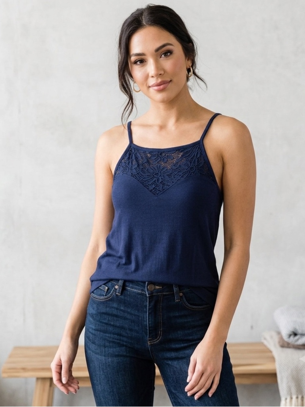 Zenana Outfitters Navy Blue Lace Halter Neck Cami Tank Top, Women’s Size Large